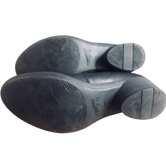 Dansko Women's Size 41/10 Black Robin Burnished Nubuck Heeled Clogs . - Picture 9 of 12